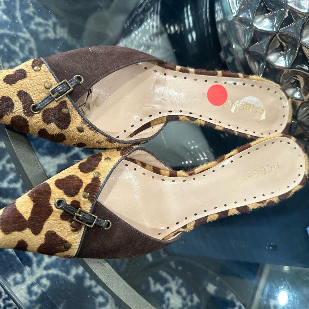 BCBGirls Brown Leopard Print Mule Heels - Picture 12 of 12